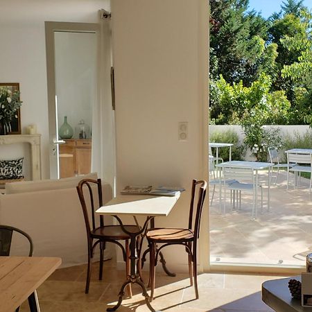Bed and Breakfast La Bastide D'Alix à Éguilles Extérieur photo