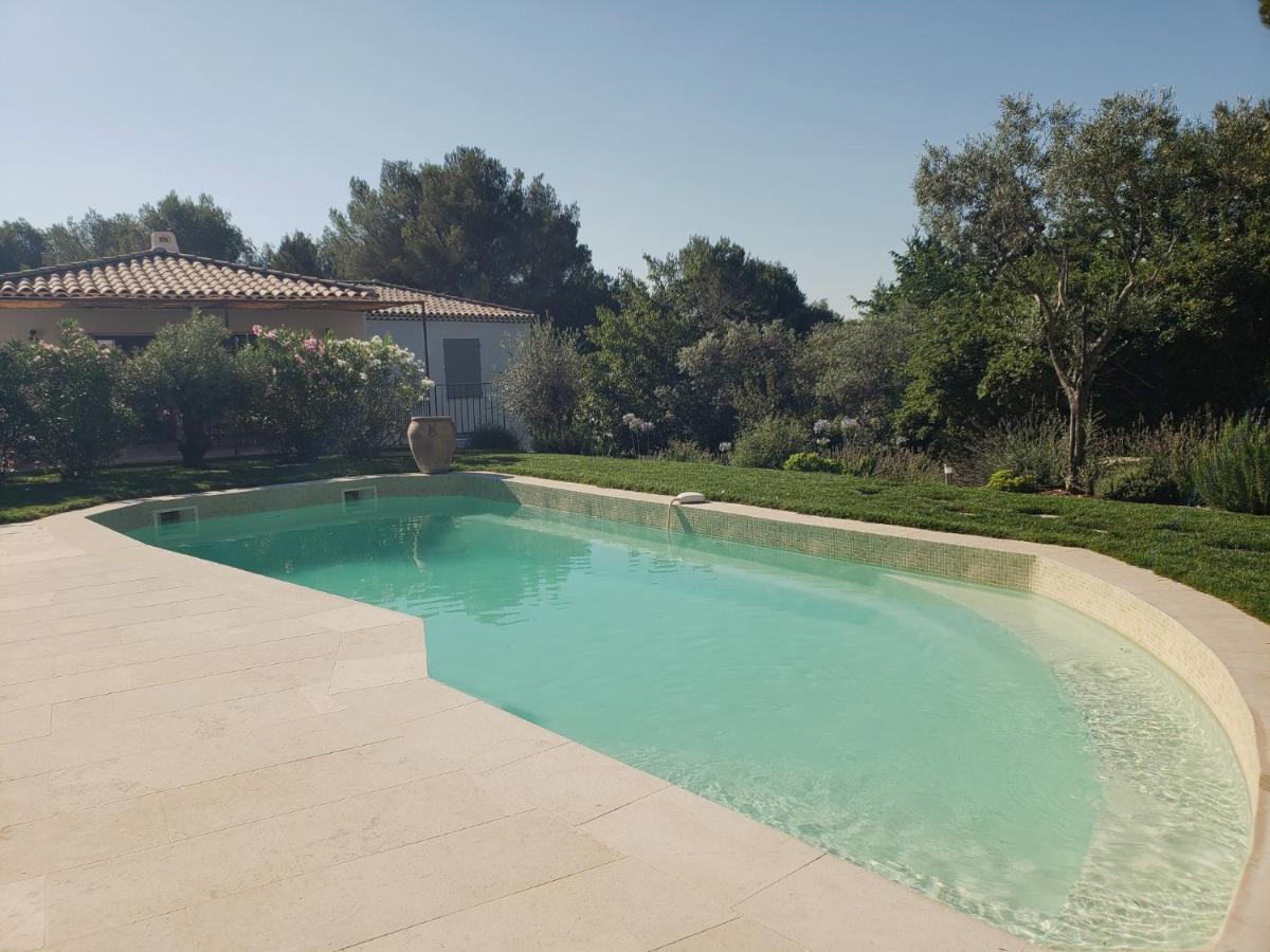 Bed and Breakfast La Bastide D'Alix à Éguilles Extérieur photo